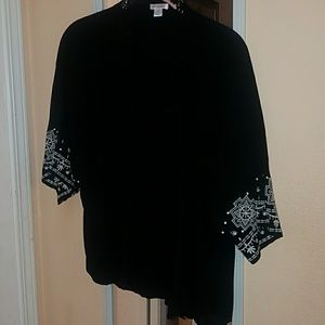 Light, black cardigan